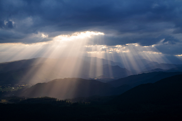 포토 JPG 해외이미지 나무 공원 호수 올림픽 자연 염소 산 텐트 사람없음 물 파란색 빛 계곡 점프 수영 캠핑 하이킹 광선 용 소나무 숲 왕 다이빙 폭풍 워싱턴 전국 제빵사 하이커 막 해외포토 자연요소 식물 직업 공공시설 스포츠 컬러 여행 포유류 모션 레저 날씨 캠핑도구 미국 수상스포츠 생태계 수중스포츠 파일형식 이미지허브
