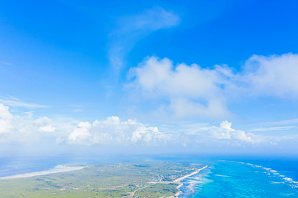 포토 JPG 해외이미지 디자인 파도 바다 섬 여행 백그라운드 패턴 모션 자연 벽지 날씨 추상 휴가 안테나 사람없음 야외 물 파란색 햇빛 힘 거품 소용돌이 액체 서핑 떨어짐 질감 각도 폭풍 내추럴 드론 폭풍우 스플래쉬 해외포토 자연요소 컬러 컨셉 무늬 통신 태양 회오리 수상스포츠 비_날씨 자연재해 생태계 파일형식 이미지허브