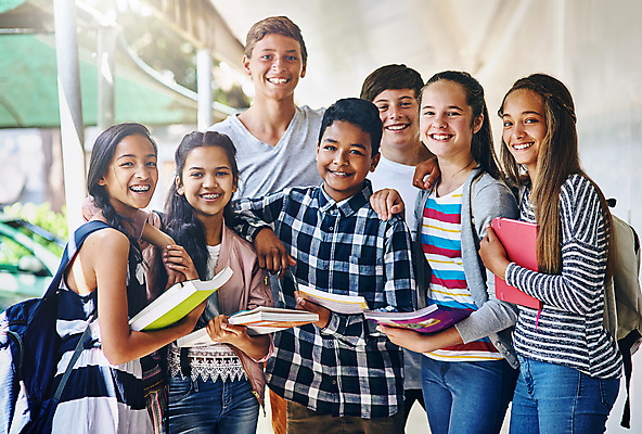 포토 JPG 해외이미지 주간 여학생 여자 남자 남학생 청소년 함께함 웃음 여러명 상반신 야외 앞모습 옆모습 친구 우정 즐거움 십대만 어깨에손 해외포토 자연요소 학생 감정 뷰포인트 다수 컨셉 관계 모션 표정 사람 파일형식 이미지허브