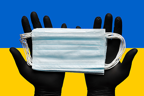 포토 JPG 해외이미지 여행 장갑 손가락 관리 한명 사람없음 파란색 약 노란색 건강관리 검은색 의사 흰색 깃발 수술 호흡기관 국기 보호 약초 구급차 구조원 심볼 감염 외과 애국심 우크라이나 전염병 카피스페이스 해외포토 직업 1 손 잡화 유럽 컬러 컨셉 의학 자동차 건강 병원 사람 치료 공백 의료진 장기_의학 풀_식물 질병 파일형식 이미지허브