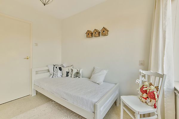 포토 JPG 해외이미지 인형 쿠션 의자 실내 사람없음 장식 인테리어 문 침실 방 침대 둥지 심플 해외포토 디자인 가구 내부 파일형식 이미지허브