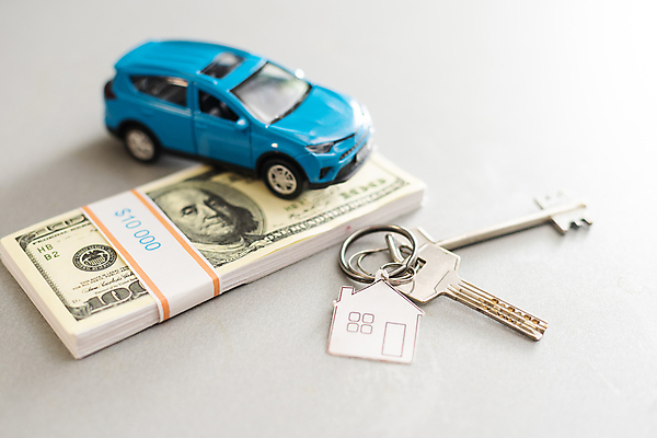 포토 JPG 해외이미지 자동차 사람없음 달러 돈다발 장난감자동차 대출 열쇠꾸러미 해외포토 육상교통 돈 열쇠 금융 장난감 파일형식 이미지허브