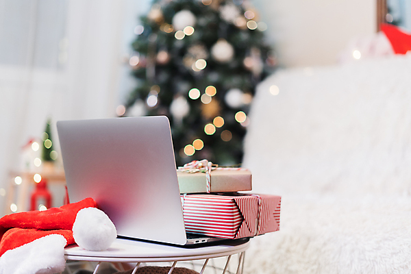 포토 JPG 해외이미지 나무 템플릿 모자 디자인 계절 행복 리본 종이 백그라운드 크리스마스 겨울 자연 휴가 불꽃 새해 기념 선물 사람없음 장식 선물상자 노트북 빛 쇼핑 상자 산타클로스 공책 놀람 흰색 인사 눈송이 주기 에코 레이아웃 보케 패키지 마법 온라인 포장소품 눈내림 카피스페이스 해외포토 식물 잡화 기념일 감정 컬러 포장 모션 불 문구용품 눈_날씨 표정 전자제품 환경 공백 예절 오브젝트 생태계 포장재료 파일형식 이미지허브