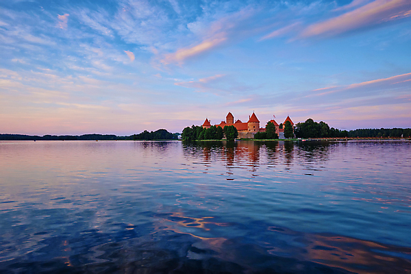 포토 JPG 해외이미지 호수 자연 하늘 사람없음 야외 일몰 성 야간 리투아니아 해외포토 자연요소 건축물 유럽 노을 생태계 파일형식 이미지허브