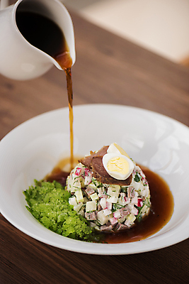 포토 JPG 해외이미지 실내 사람없음 아웃포커스 붓기 러시아음식 해외포토 모션 서양음식 촬영기법 내부 파일형식 이미지허브