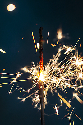 포토 JPG 해외이미지 검은배경 폭죽 불꽃놀이 사람없음 빛 반짝임 연소 스파클라 해외포토 백그라운드 모션 놀이 검은색 파일형식 이미지허브