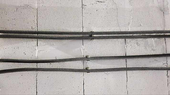 포토 JPG 해외이미지 산업 벽 주택 사람없음 내부 건물 힘 장비 에너지 전선 업무 수리 연결 서비스 파이프 철사 부활 시스템 튜브 골절 복원 설치 업그레이드 전압 배선 해외포토 건축물 의학 한자 작업 파일형식 이미지허브
