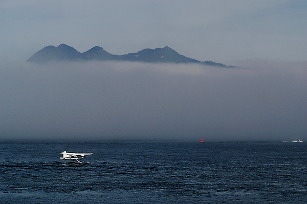 포토 JPG 해외이미지 바다 여행 백그라운드 캐나다 교통시설 모션 하늘 휴가 비행기 사람없음 물 파란색 관광지 안개 흰색 파일럿 항공 출발 프로펠러 이륙 대패 착륙 해외포토 자연요소 직업 컬러 교통 컨셉 북아메리카 항공교통 날씨 대중교통 시설 파일형식 이미지허브