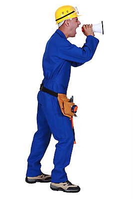 포토 JPG 해외이미지 직업 모자 1 남자 행복 산업 백그라운드 유니폼 노동자 작업복 한명 미소 사람 성인 파란색 노란색 확성기 외침 장비 흰색 도구 잡기 작업 발표 수리 제조 보호 헬멧 종업원 오브젝트 서비스 슛 건축업자 계약자 해외포토 잡화 옷 건축 감정 컬러 컨셉 모션 표정 소리 보호장비 계약 파일형식 이미지허브