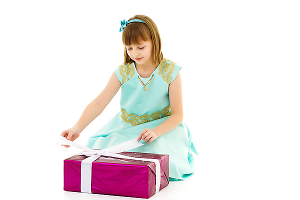 포토 JPG 해외이미지 나무 백인 여자 딸 행복 리본 어린이 크리스마스 겨울 가족 휴가 전등 새로움 새해 주택 기념 선물 사랑 한명 미소 사람 장식 상자 산타클로스 화환 놀람 기쁨 흰색 축하 아기 잡기 생일 구매 연도 패키지 마법 고립 클라우스 해외포토 서양인 식물 1 계절 기념일 꽃 감정 컬러 컨셉 관계 모션 조명 표정 건물 쇼핑 파일형식 이미지허브