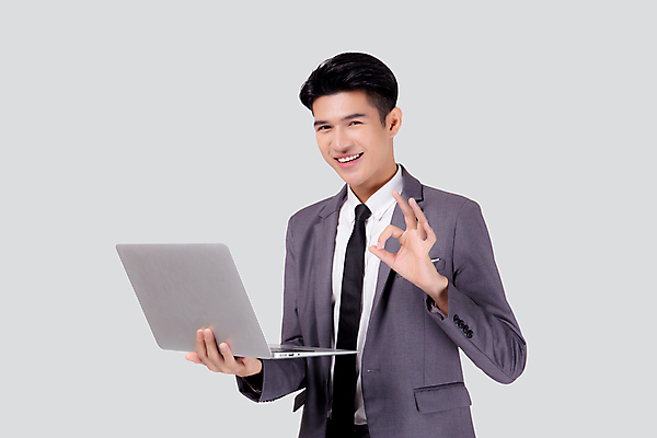포토 JPG 해외이미지 모델 직업 1 남자 행복 아시아 백그라운드 인터넷 비즈니스 사업가 통신 성공 노동자 한명 서기 미소 사람 동양인 정장 성인 노트북 컴퓨터 디지털 공책 정보 흰색 업무 비즈니스맨 자신감 연결 종업원 검색 경영자 온라인 경영 고립 마케팅 수입 지능 프로젝트 프리랜서 해외포토 옷 감정 나라 컬러 컨셉 모션 문구용품 표정 인종 전자제품 작업 직장인 리더 파일형식 이미지허브
