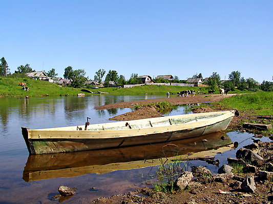 포토 JPG 해외이미지 나무 식물 전통 모래 여행 자연 낚시 주택 항해 사람없음 야외 건물 목재 초록색 물 파란색 강 컬러풀 평화 맑음 침묵 나뭇가지 만 보트 개울 군중 숲 나룻배 어부 허브 그림 자작나무 러시아인 삼림지대 찰과상 노화 해외포토 자연요소 서양인 직업 건축물 컬러 컨셉 배_교통 재료 레저 날씨 사람 소리 상처 생태계 파일형식 이미지허브