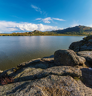 포토 JPG 해외이미지 주간 호수 자연 하늘 산 사람없음 야외 맑음 러시아 해외포토 자연요소 유럽 날씨 생태계 파일형식 이미지허브