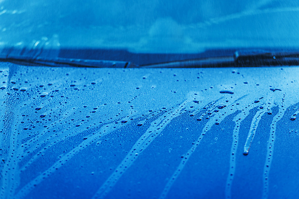 포토 JPG 해외이미지 도로 여행 자동차 유리 사람없음 물 파란색 금속 운전 젖음 닫기 떨어짐 씻기 서비스 승객 폭풍 보닛 자동 통근 해외포토 자연요소 길 육상교통 컬러 컨셉 교통시설 모션 재질 날씨 청결 출근 파일형식 이미지허브