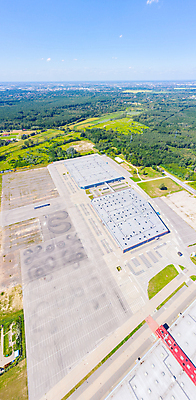 포토 JPG 해외이미지 외관 공원 산업 도로 선 여행 가정 교통시설 자동차 하늘 새로움 거리 사람없음 야외 우주 상점 운전 젖음 흰색 도시 센터 상품 큼 상업 정사각형 지역 소매 일반 슈퍼마켓 멀티 벨로루시 자동 많음 해외포토 도형 공공시설 길 육상교통 컬러 교통 컨셉 모션 크기 시설 파일형식 이미지허브