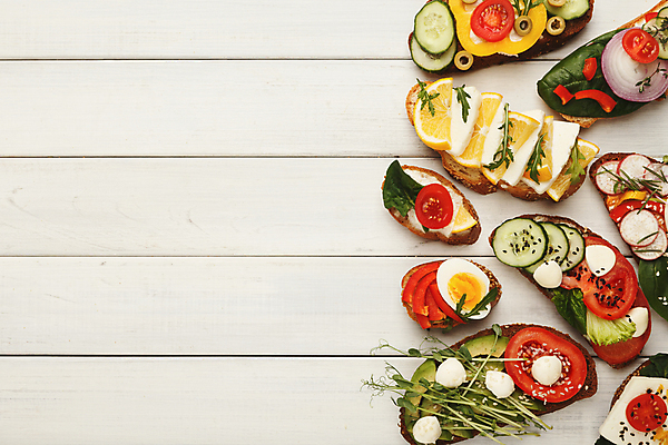 포토 JPG 해외이미지 서양음식 실내 사람없음 하이앵글 애피타이저 브루스케타 카피스페이스 나무배경 해외포토 음식 뷰포인트 백그라운드 내부 공백 파일형식 이미지허브