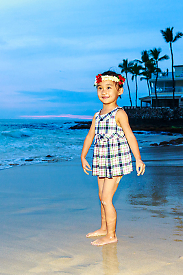 포토 JPG 해외이미지 북아메리카 장난 자연 한명 웃음 동양인 미국 중국 흥분 하와이 태평양 해외포토 1 감정 아시아 바다 표정 아메리카 사람 인종 생태계 파일형식 이미지허브