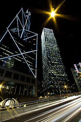 포토 JPG 해외이미지 아시아 도로 선 여행 백그라운드 이동 비즈니스 건축양식 교통시설 모션 추상 거리 버스 사람없음 건물 파란색 빛 도시풍경 중국 어둠 황혼 새벽 운전 도시 도심 야간 저녁 소프트포커스 속도 장면 타운 블러 해외포토 자연요소 건축물 건축 나라 길 육상교통 컬러 교통 컨셉 무늬 대중교통 촬영기법 풍경 일몰 시설 파일형식 이미지허브