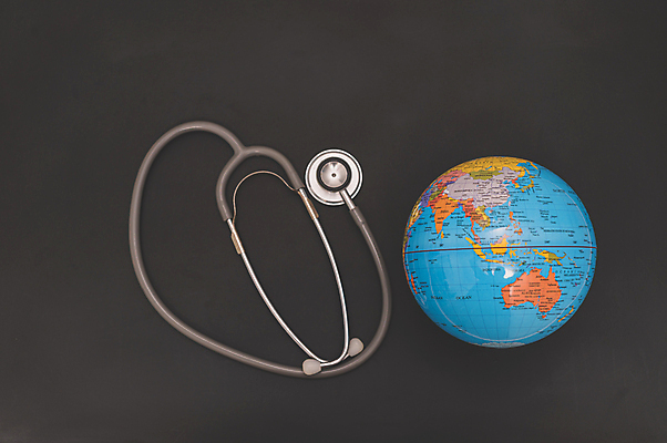 포토 JPG 해외이미지 무료이미지 지구 청진기 건강 사람없음 지구본 보호 해외포토 컨셉 의료기기 파일형식 이미지허브