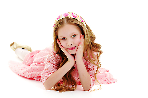 포토 JPG 해외이미지 백인 1 라이프스타일 응시 여자 교육 행복 얼굴 어린이 백그라운드 가족 놀이 바닥 주택 함께함 실내 한명 미소 사람 청춘 뷰티 침묵 우정 기쁨 방 흰색 표현 작음 자매 거짓말 고립 천진난만 해외포토 서양인 시선 감정 컬러 컨셉 관계 표정 내부 건물 생활 신체부위 친구 소리 크기 파일형식 이미지허브