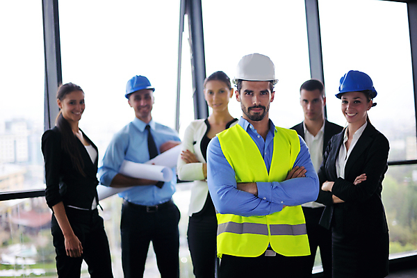 포토 JPG 해외이미지 여자 남자 비즈니스 직장 실내 여러명 상반신 성인 앞모습 옆모습 팔짱 비즈니스맨 비즈니스우먼 창가 성인만 건설근로자 해외포토 직업 뷰포인트 다수 회사 창문 모션 사람 내부 직장인 파일형식 이미지허브