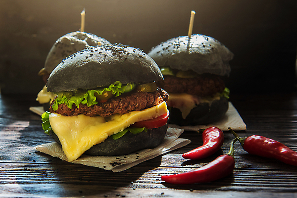 포토 JPG 해외이미지 치즈 서양음식 실내 사람없음 햄버거 나무배경 해외포토 음식 백그라운드 유제품 패스트푸드 내부 파일형식 이미지허브