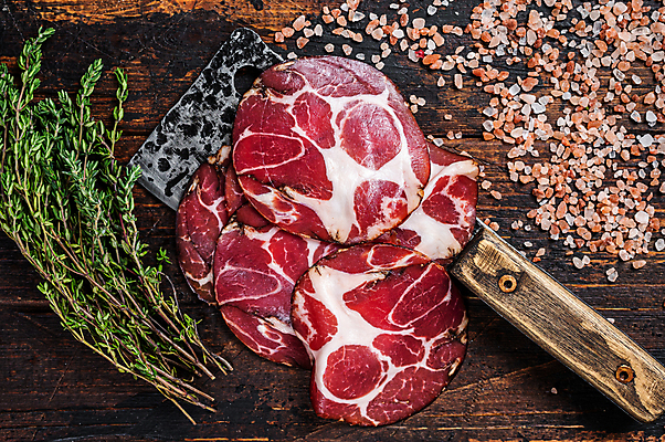 포토 JPG 해외이미지 실내 사람없음 하이앵글 햄 백리향 나무배경 핑크솔트 해외포토 뷰포인트 백그라운드 육류 내부 소금 파일형식 이미지허브