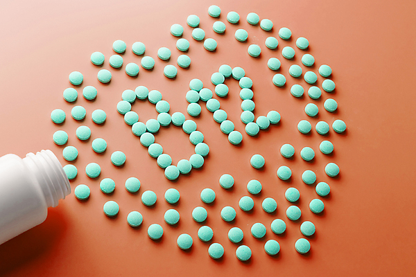 포토 JPG 해외이미지 모양 캐릭터 알파벳 음식 분홍색 백그라운드 컨셉 포장 자연 바닥 건강 사람없음 목재 치료 알약 약 라벨 쌓기 공백 흰색 오픈 원형 플라스틱 편지 약국 B 먹기 서식 패키지 비타민 조제 보충 돌봄 복용 캡모자 맛있는 해외포토 도형 나무 모자_잡화 영어 컬러 재료 의학 모션 재질 프레임 생태계 만들기 영양소 파일형식 이미지허브