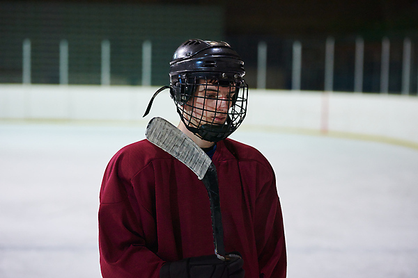 포토 JPG 해외이미지 남자 실내 한명 들기 상반신 성인 앞모습 옆모습 아웃포커스 하키 하키채 하키선수 아이스링크 아이스하키선수 성인남자한명만 해외포토 1 뷰포인트 모션 운동선수 촬영기법 사람 내부 구기 하키용품 남자한명만 성인남자만 파일형식 이미지허브