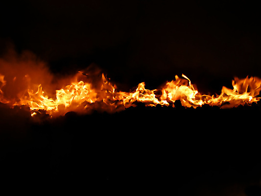 포토 JPG 해외이미지 백그라운드 이동 패턴 오렌지 자연 추상 불꽃 따뜻함 요리 사람없음 야외 빨간색 빛 컬러풀 검은색 힘 에너지 긴급 뜨거움 그릴 야간 위험 모닥불 바비큐 폭발 소방관 벽난로 질감 공포 연료 온도 소화기 내추럴 석탄 용광로 지옥 화상 효과 해외포토 자연요소 음식 컬러 컨셉 무늬 과일 주방용품 불 상처 안전장비 구조원 소방 생태계 파일형식 이미지허브