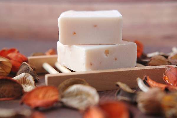 포토 JPG 해외이미지 꽃 조각 컨셉 건강 사람없음 뷰티 목욕 화장품 거품 욕실 신선 바 씻기 빨래 허브 순수 에코 친환경 향기 스킨케어 아로마테라피 내추럴 고체 돌봄 바디케어 위생관리 핸드메이드 해외포토 식물 가사 모션 관리 환경 청결 냄새 테라피 파일형식 이미지허브