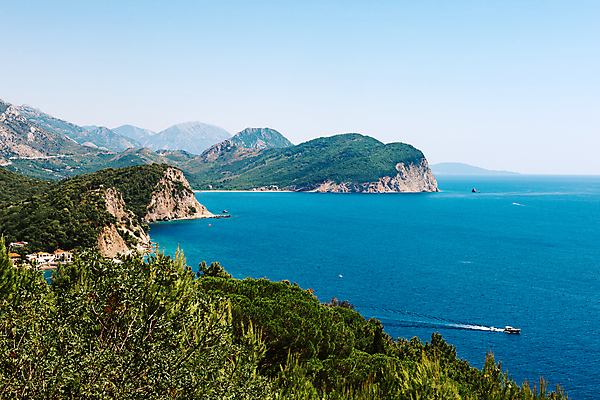 포토 JPG 해외이미지 주간 하늘 해변 사람없음 야외 보트 몬테네그로 해외포토 자연요소 바다 배_교통 파일형식 이미지허브