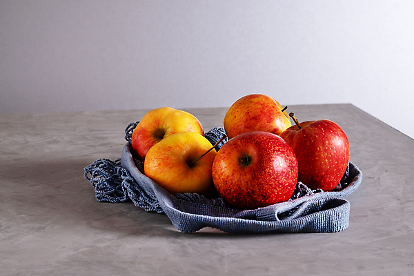 포토 JPG 해외이미지 과일 탁자 실내 사람없음 여러개 사과 해외포토 가구 다수 내부 파일형식 이미지허브