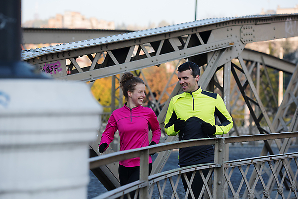 포토 JPG 해외이미지 서양인 라이프스타일 커플 여자 남자 행복 아침 함께함 미소 상반신 성인 야외 두명 달리기 조깅 마라톤 달리기선수 성인만 해외포토 주간 외국인 감정 컨셉 관계 모션 표정 사람 경기 생활 운동 육상스포츠 육상선수 파일형식 이미지허브