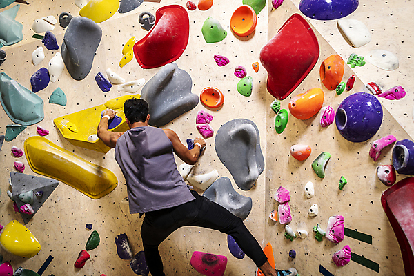 포토 JPG 전신 남자 40대 중년 중년라이프 근육 실내 매달리기 한명 취미 뒷모습 운동복 운동 힘 한국인 잡기 암벽 체육관 오르기 암벽등반 인공암벽등반 클라이밍 중년남자한명만 영포티 국내포토 1 라이프스타일 옷 뷰포인트 모션 건강 사람 동양인 성인 내부 등산 등반 신조어 남자한명만 중년남자만 파일형식