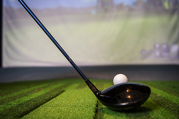 포토 뷰포인트 골프 공 골프장 골프용품 건강 내부 연습 파일형식 골프공 골프연습 스크린골프 스크린 운동 취미 골프채 실내 근접촬영 JPG 사람없음 골프연습장 스크린골프장 국내포토