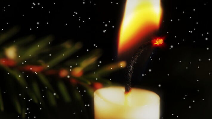 나무 전통 계절 백그라운드 촛불 공 불 휴가 불꽃 전등 주택 기념 요정 따뜻함 사람없음 내부 장식 빨간색 초록색 빛 크리스마스트리 축하 인사 황금 야간 벽난로 엽서 노엘 MOV 해외동영상 클립영상 자연요소 식물 컬러 컨셉 크리스마스 초 조명 건물 예절 편지 동영상 파일형식