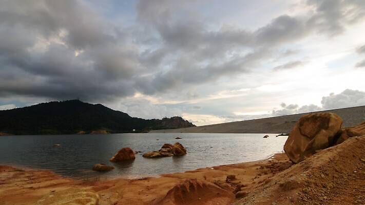 전통 아시아 바다 백그라운드 자연 하늘 아침 휴가 전등 동양인 풍경 사람없음 야외 물 여름 파란색 태양 반사 황혼 새벽 낭만 만 큼 언덕 코코넛 지리 파라다이스 4K 타임랩스 페낭 MP4 해외동영상 클립영상 주간 자연요소 계절 나라 컬러 컨셉 과일 조명 촬영기법 인종 일몰 크기 생태계 동영상 말레이시아 파일형식