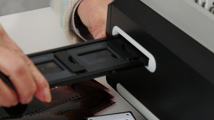 디자인 이동 실내 쌓기 디지털 자료 정보 수확 변화 미끄럼틀 플라스틱 영화관 영화 오브젝트 서비스 복고 수납 얼레 구식 전환 프로듀서 4K MP4 해외동영상 클립영상 직업 컨셉 농업 모션 재질 문화예술 내부 놀이기구 극장 동영상 파일형식