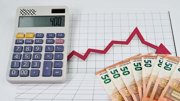 별 지폐 돈 비즈니스 성공 바람 사람없음 상자 동전 쪽지 계산기 유로 10 절약 신용카드 입장 심볼 5 대출 고립 수도권 수입 요금 벡터 4K MP4 해외동영상 클립영상 자연요소 컨셉 날씨 문구용품 금융 숫자 장비 재산 지역 동영상 파일형식