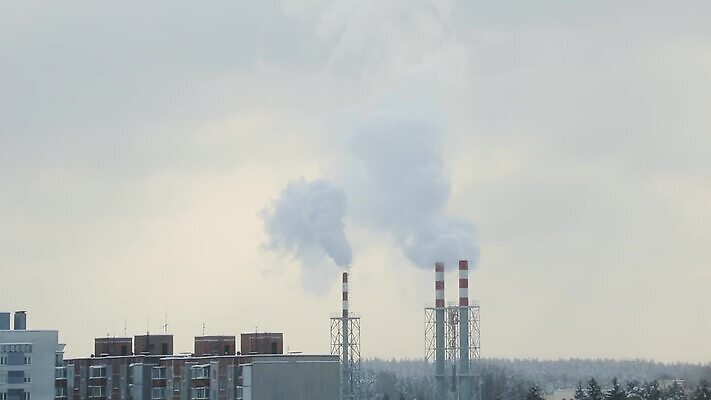 실루엣 산업 공장 하늘 흡연 굴뚝 사람없음 태양 환경 탑 힘 에너지 안개 도시 오염 분위기 연기 역 제조 수증기 파이프 5 연료 넘어짐 생태학 석탄 스모그 철강 파이프라인 화학물질 MOV 해외동영상 클립영상 자연요소 건축물 교육 컨셉 공업 교통시설 모션 날씨 담배 촬영기법 숫자 화학 파이프_관 동영상 파일형식