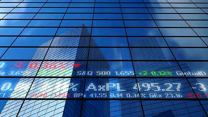 돈 비즈니스 건축양식 창문 하늘 거리 사람없음 건물 금융 경제 반사 3D 모니터 자료 정보 도시 시장 구매 주식 가격 분석 속도 무역 보고서 투자 상업 인덱스 애니메이션 매각 주도 HD MOV 해외동영상 클립영상 건축물 건축 산업 컨셉 쇼핑 컴퓨터 예절 재산 디지털합성 동영상 파일형식