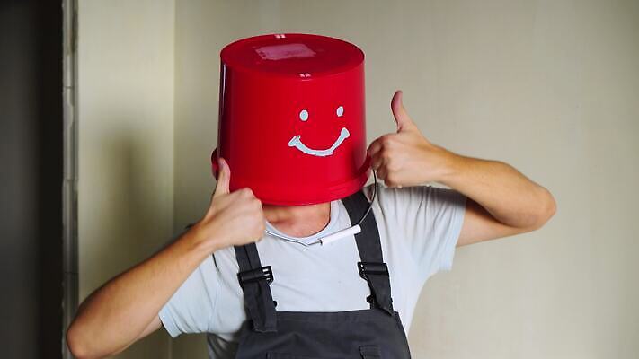 직업 라이프스타일 행복 감정 산업 유니폼 노동자 주택 한명 미소 사람 빨간색 머리 군인 댄서 표현 춤 업무 유머 엔지니어 플랫 수리 감독 플라스틱 종업원 양동이 서비스 건축업자 계약자 공예가 드러머 숨기 착용 콘크리트 4K MOV 해외동영상 클립영상 1 옷 건축 컬러 모션 재질 문화예술 표정 건물 생활 신체부위 작업 기술자 계약 동영상 국군 파일형식