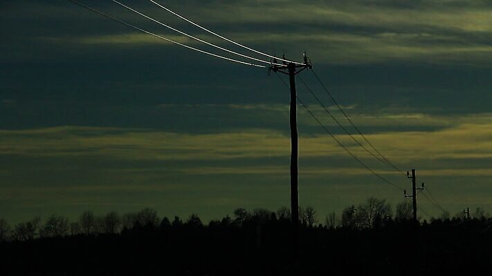 구름 사람없음 어둠 힘 전선 철사 돛대 MOV 해외동영상 클립영상 자연요소 동영상 파일형식