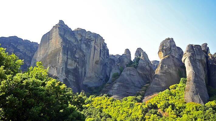 건축물 유럽 종교 전통문화 밧줄 벽 여행 자연 산 사람없음 야외 건물 관광지 성경 기도 시골 사찰 역사 그리스 과거 수도원 랜드마크 비잔틴 옛날 메테오라 MOV 해외동영상 클립영상 전통 건축 나라 문화 줄 컨셉 종교용품 종교건축 세계문화유산 생태계 동영상 제국 파일형식