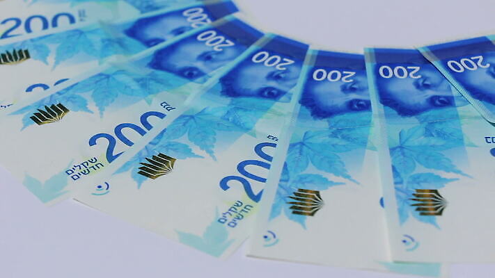 백그라운드 이동 지폐 돈 비즈니스 모션 성공 사람없음 금융 경제 쌓기 힘 저축 흰색 그룹 변화 재산 닫기 주식 보따리 무역 회전 상업 가치 흙더미 대출 되감기 세금 위기 이스라엘 많음 MOV 해외동영상 클립영상 산업 컬러 컨셉 흙 동영상 서아시아 파일형식 더미