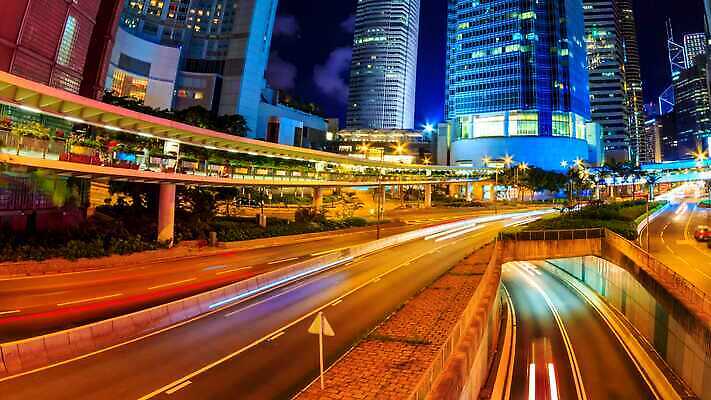 도로 여행 비즈니스 건축양식 교통시설 모션 자동차 거리 풍경 사람없음 야외 건물 경제 빛 도시풍경 중국 새벽 도시 도심 야간 교차로 속도 바쁨 타운 홍콩 랜드마크 4K 타임랩스 MP4 해외동영상 클립영상 자연요소 건축물 건축 아시아 길 육상교통 교통 촬영기법 시설 동영상 파일형식