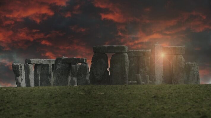 영어 유럽 종교 문화 여행 오렌지 하늘 아침 영국 잉글랜드 풍경 사람없음 여름 태양 일출 황혼 일몰 새벽 바위 원형 역사 재산 저녁 신비 땅 호기심 폐허 선사시대 천연기념물 고고학 랜드마크 옛날 4K MOV 해외동영상 클립영상 주간 자연요소 도형 문자 계절 교육 감정 나라 컨셉 과일 금융 노을 돌_바위 야간 동영상 파일형식