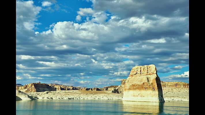 공원 지구 호수 섬 과학 여행 자연 하늘 사람없음 야외 물 강 골짜기 미국 사막 시간 댐 사암 애리조나 방법 전국 지질학 4K 타임랩스 MOV 해외동영상 클립영상 자연요소 공공시설 교육 북아메리카 촬영기법 돌_바위 생태계 동영상 파일형식