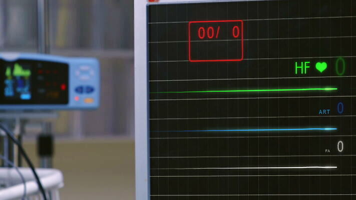 선 파도 프레임 기술 건강 병원 사람 사람없음 약 스크린 모니터 자료 기계 방 장비 환자 하트 긴급 죽음 혈액 맥박 속도 감시 바이탈 심전도 압력 비어있는 MOV 해외동영상 클립영상 모양 바다 의학 컴퓨터 동영상 파일형식